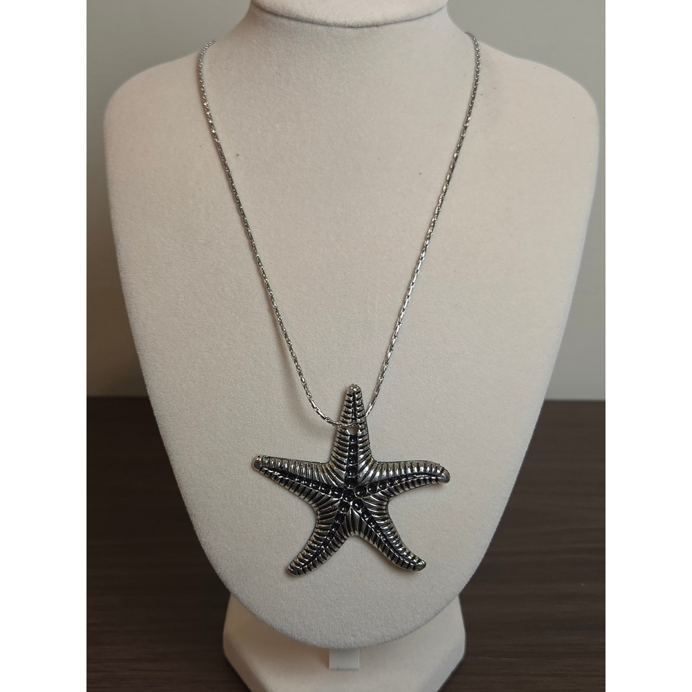 Silver Tone Starfish Pendant Necklace Nautical Sea Star Coastal Statement Jewel